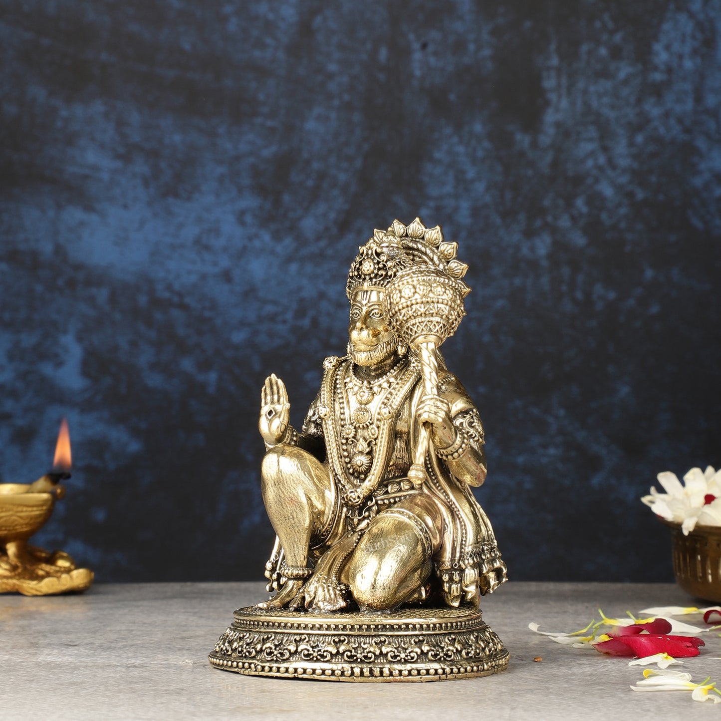 Pure Brass Intricately Crafted Hanuman 6.7 inch