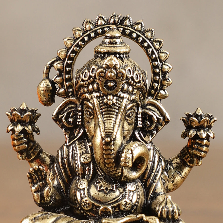 Brass Miniature Dagduseth Ganapati Idol - 2 Inch