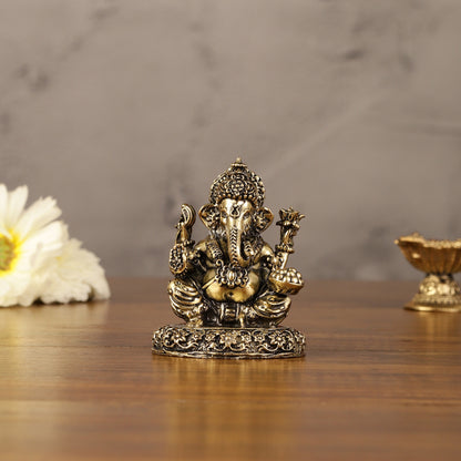 Pure brass Lightweight small ganesha idol 3"