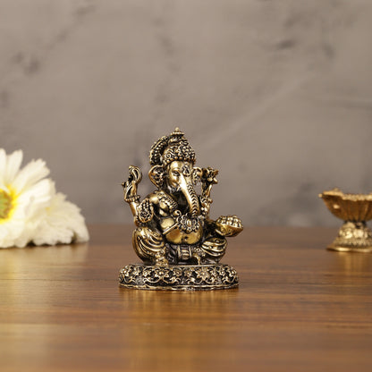 Pure brass Lightweight small ganesha idol 3"