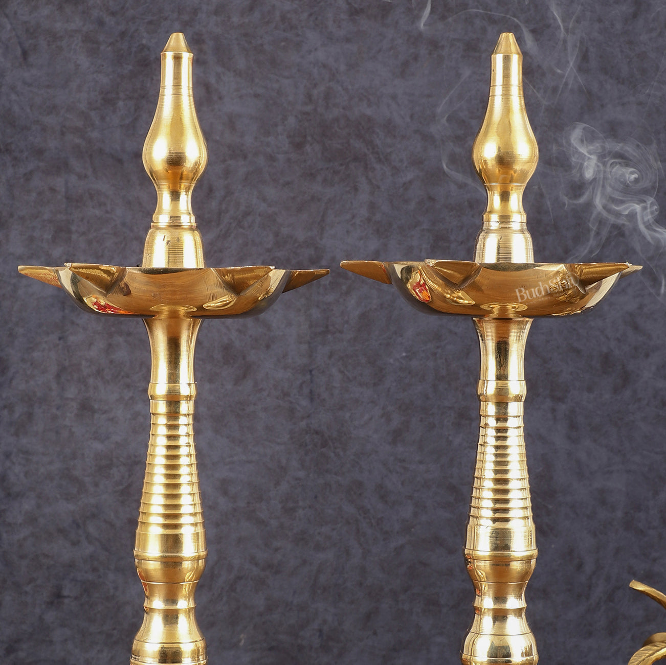 Pure Brass Traditional Kerala Oil Lamp villaku - 16 Inches