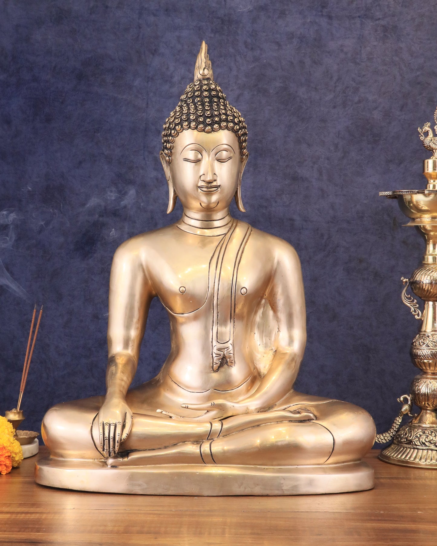 Pure Brass Large Buddha in Bhoomisparsha Nirvana Mudra - 23