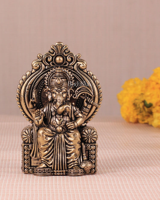 Pure Brass Superfine Lord Ganesha as Lalbaugcha Raja - 3.8"