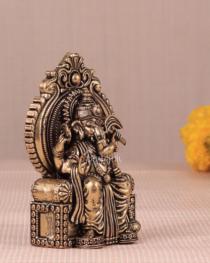 Pure Brass Superfine Lord Ganesha as Lalbaugcha Raja - 3.8"