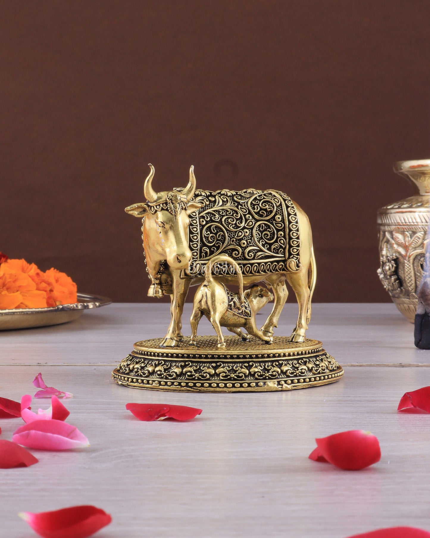 Intricate Brass antique Small Kamdhenu Cow with Calf Idol - 3.5-inch golden tone