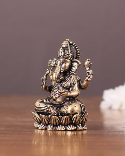 Pure brass Intricate Ganesha idol 2.5"