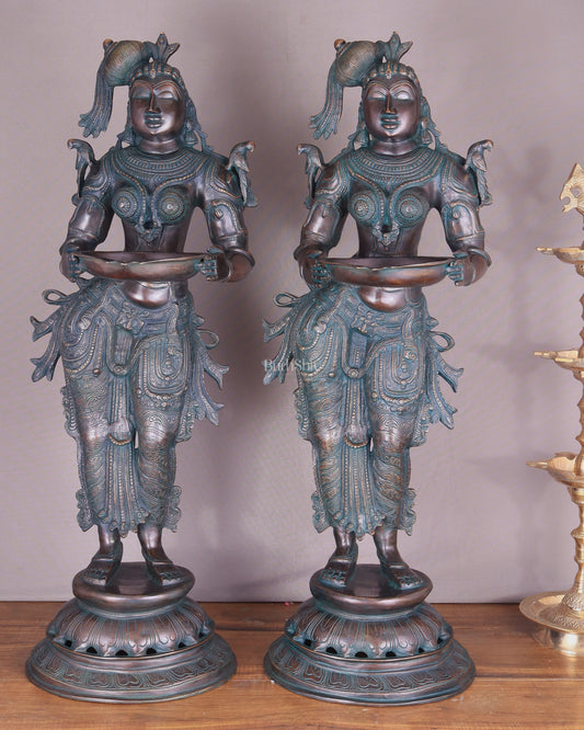 Pure Brass Deep Lady Vilakku Pair with Vintage Green Bronze Tone – 36" Traditional Lamps