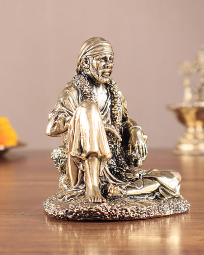 Brass Sai Baba Sitting Superfine Intricate Idol