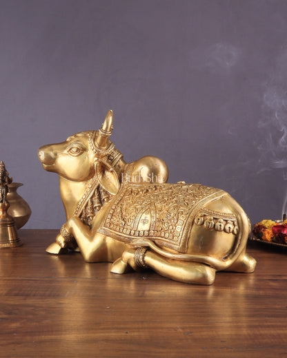 Pure Brass Superfine Nandi with Shiv Ling Carving | 14"