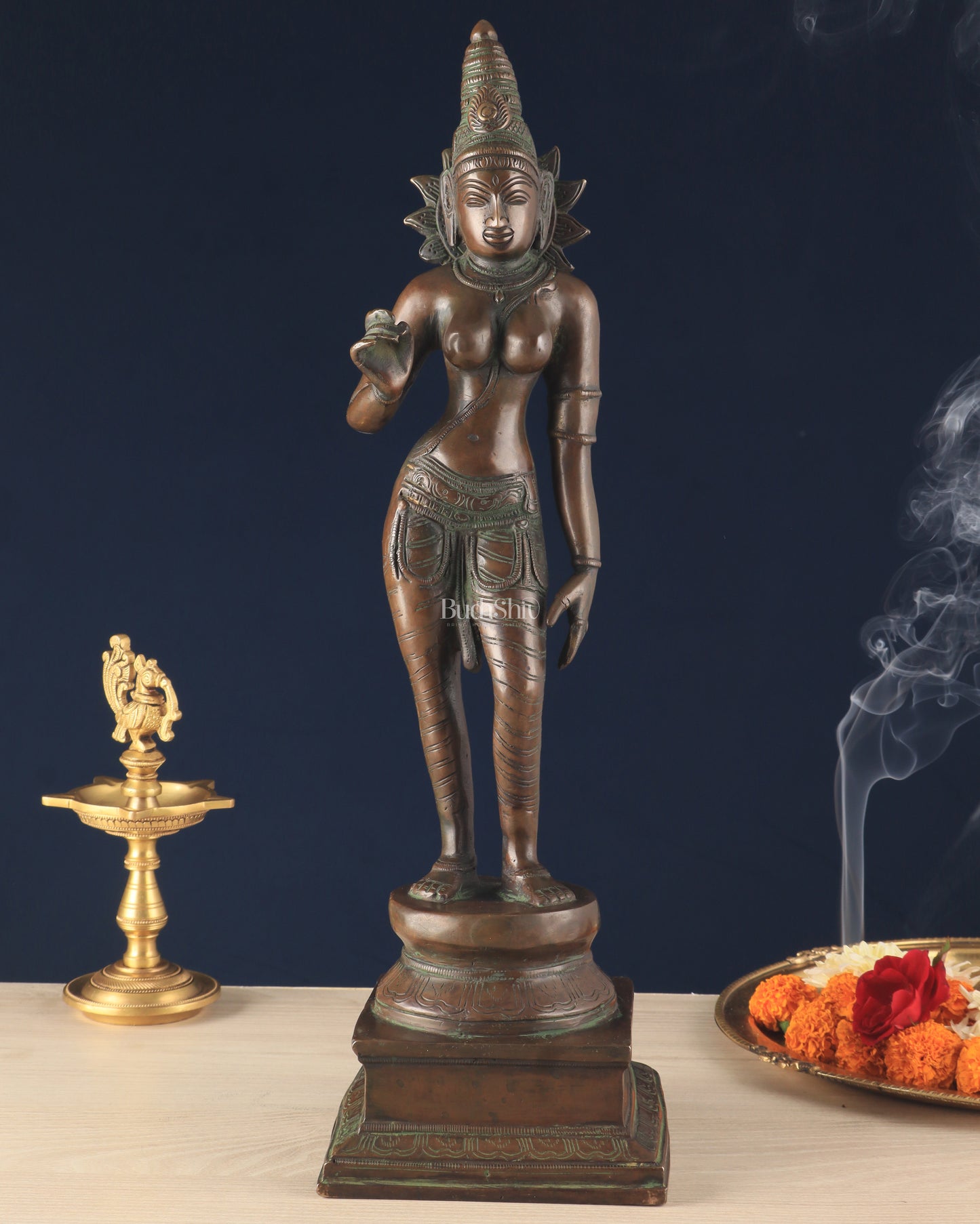 Rare Brass Standing Parvati Statue – Antique Bronze Tone with Sharp Features (20 Inches)