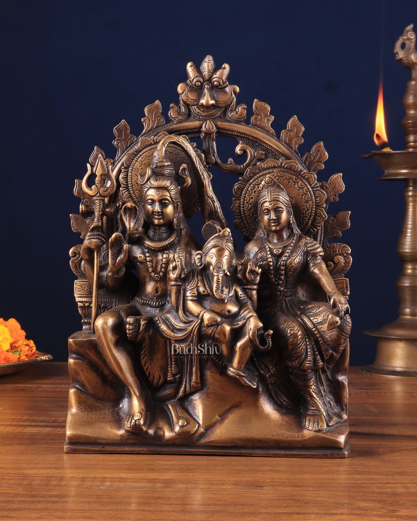 Pure Brass Lord Shiv Parvati with Ganesha Idol and Prabhavali 10.7 inch antique tone