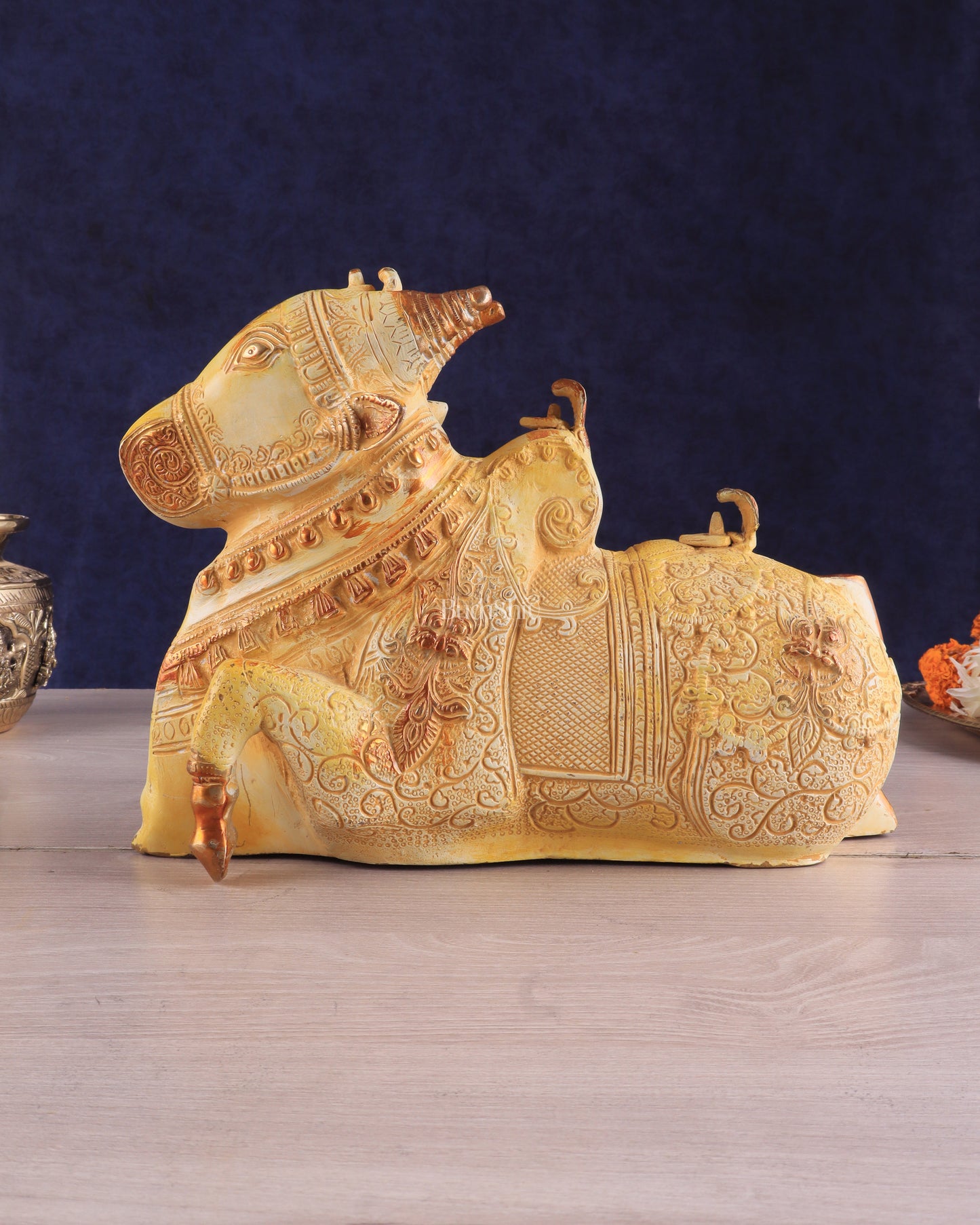 Pure Brass Nandi Statue – White and yellow sand finish