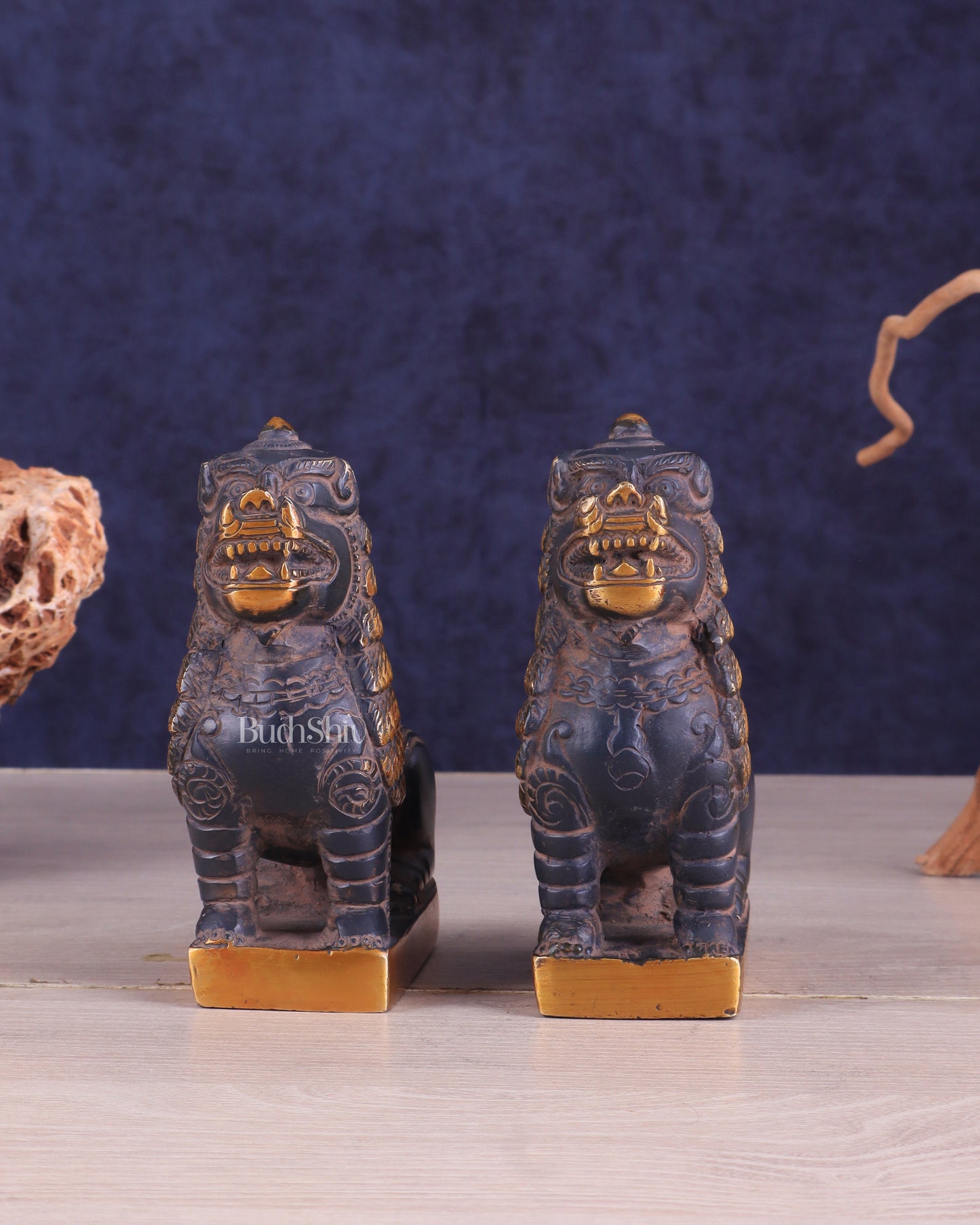 Brass Tibetan Snow Lion Pair – vintage Brass patina