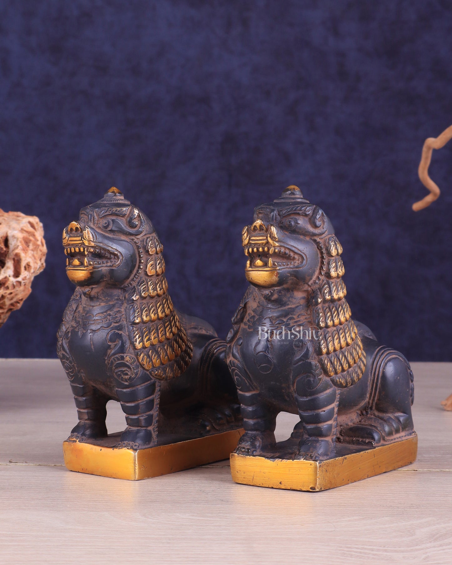 Brass Tibetan Snow Lion Pair – vintage Brass patina