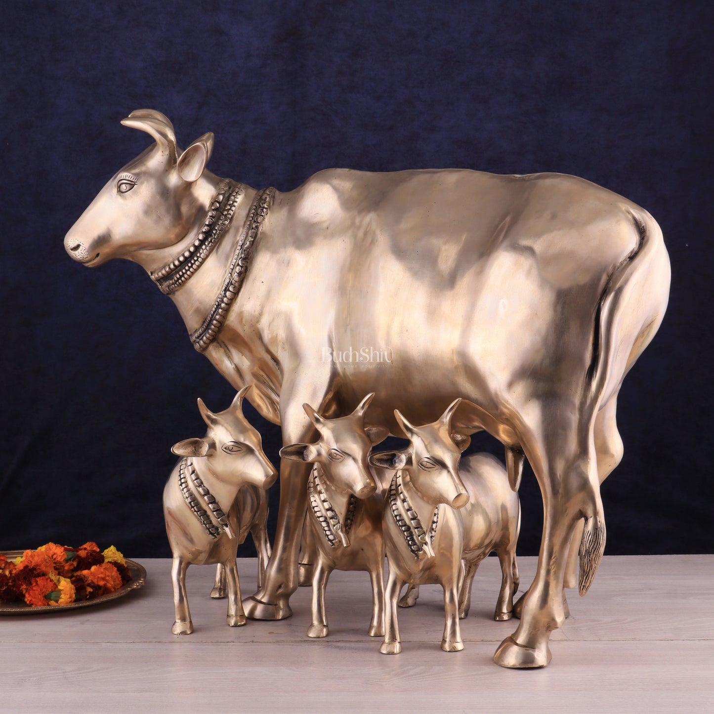 Pure Brass Large Gomatha (Cow) Statue Protecting Her Calves – Symbol of Nurturing Divinity