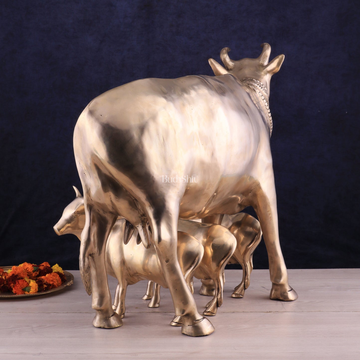 Pure Brass Large Gomatha (Cow) Statue Protecting Her Calves – Symbol of Nurturing Divinity