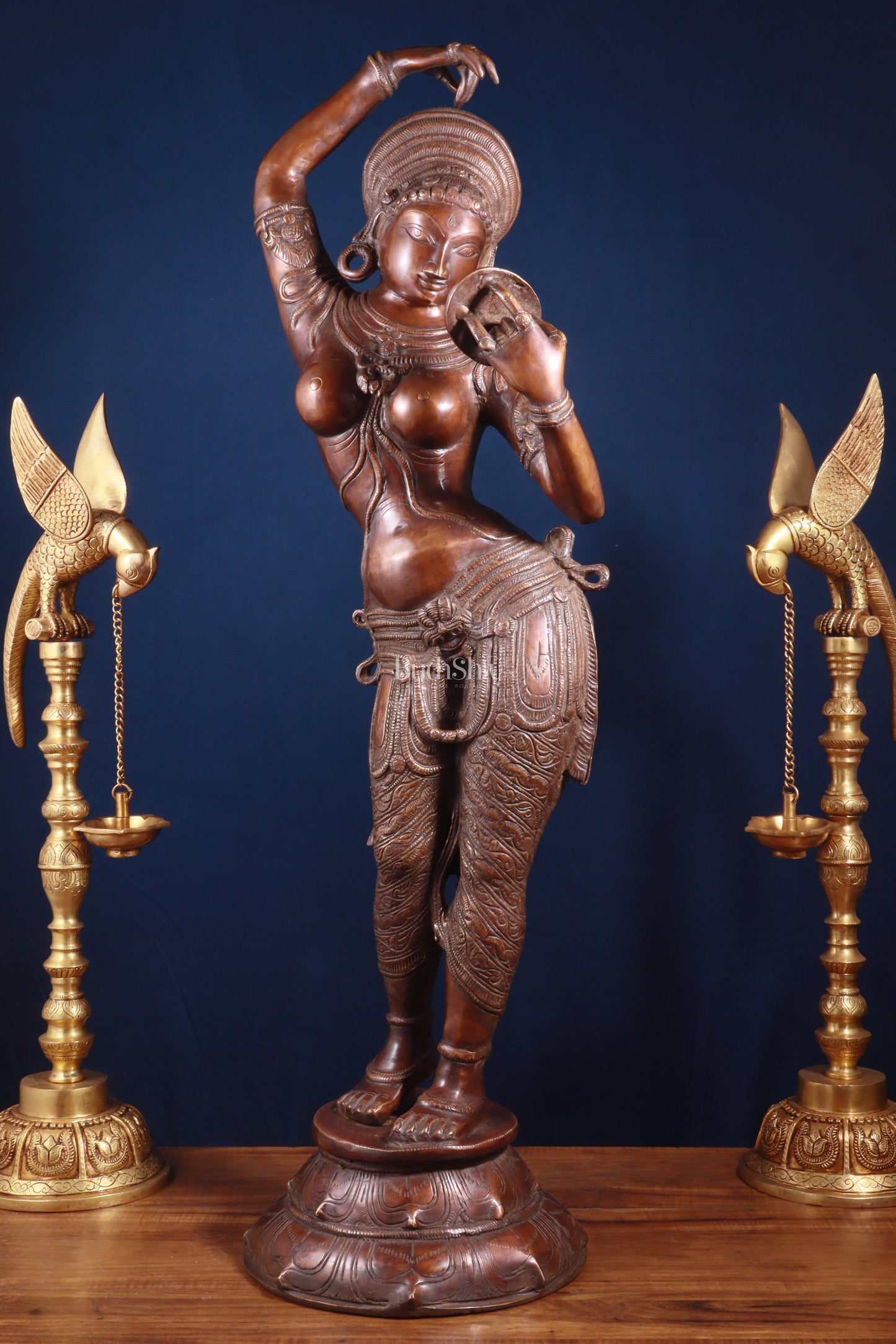 Pure Brass Lady Holding Mirror Sculpture – Chola Style, 38 Inch