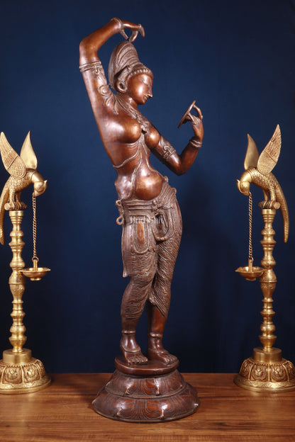 Pure Brass Lady Holding Mirror Sculpture – Chola Style, 38 Inch