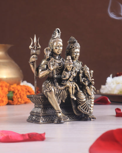 Brass Superfine Lord Shiva Family – Intricately Carved Statue 3.5"