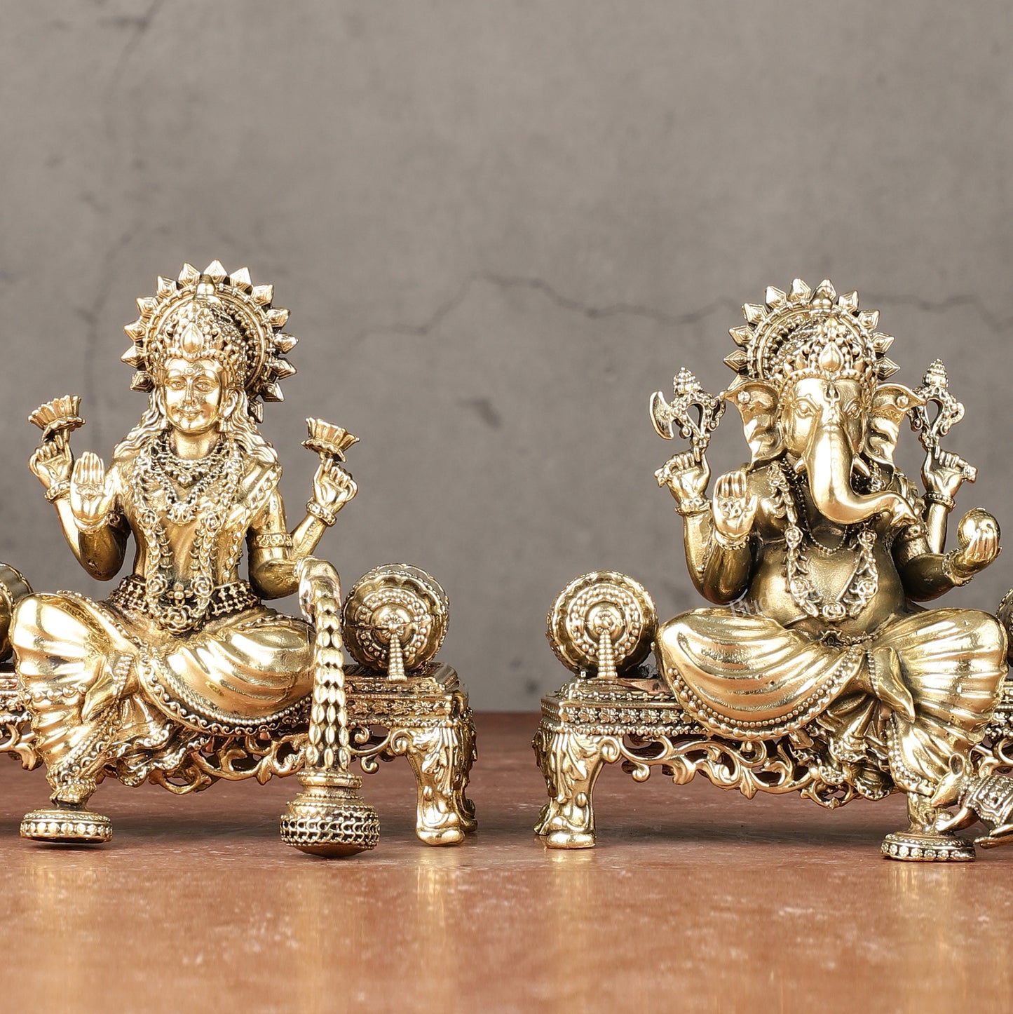 Brass Superfine Lord Ganesha and Goddess Lakshmi Idol Set | 4"