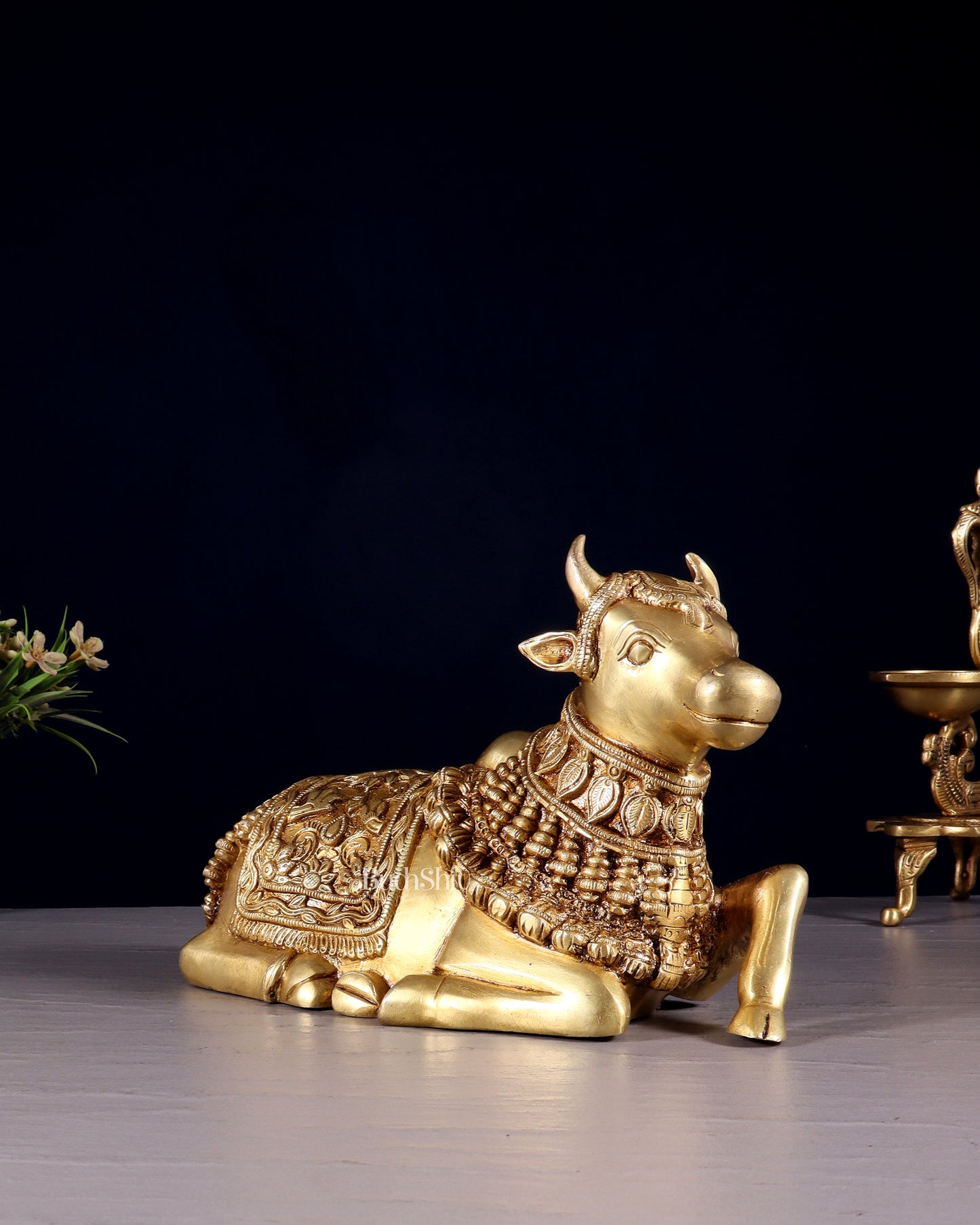 Pure Brass Engraved Nandi Statue – 10" butter gold