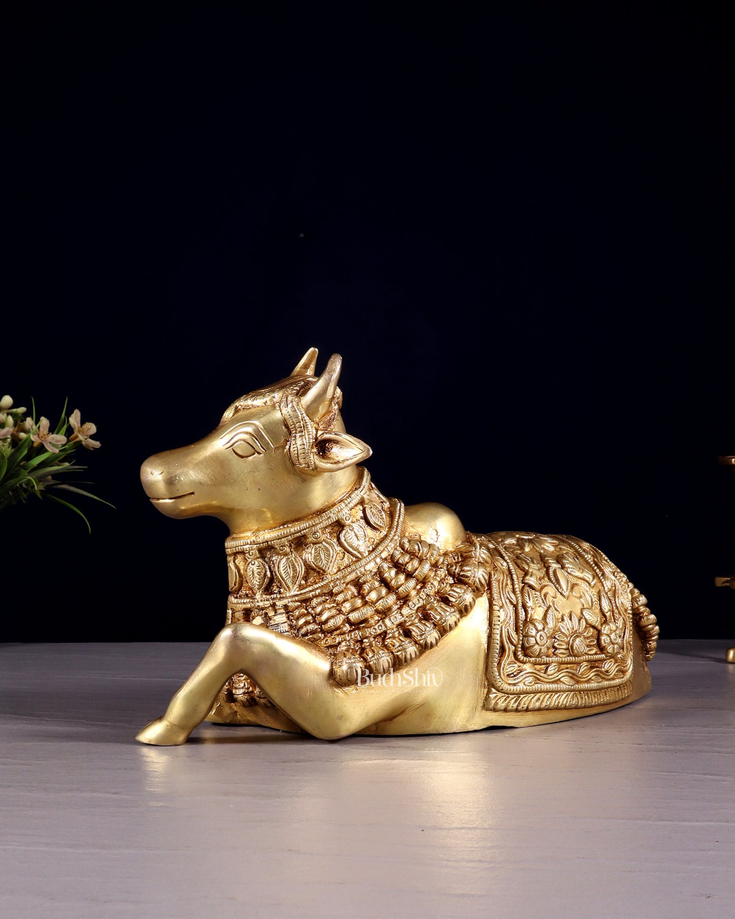 Pure Brass Engraved Nandi Statue – 10" butter gold