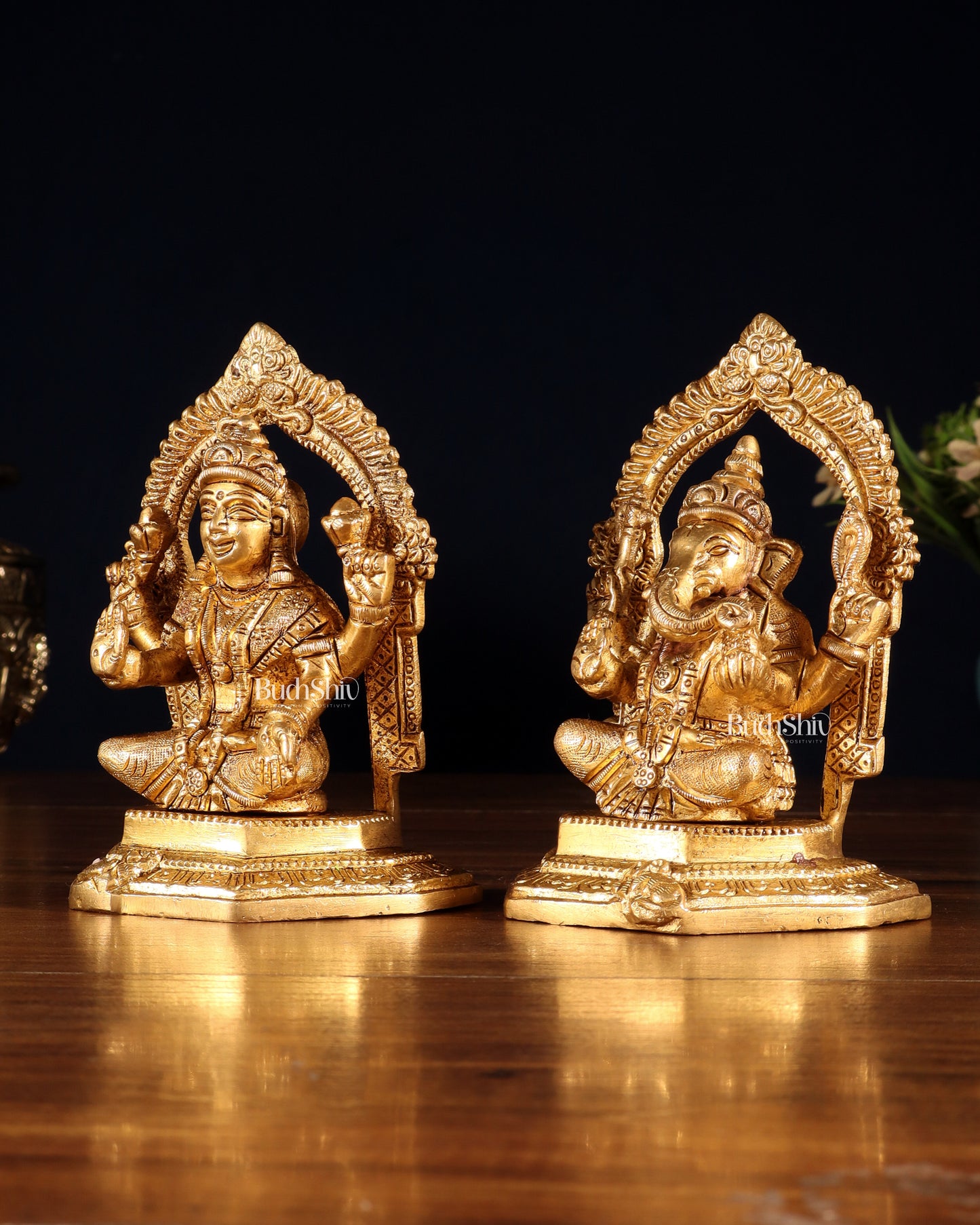 Pure Brass Lord Ganesha & Goddess Lakshmi Idols – Handcrafted Divine Pair 5"