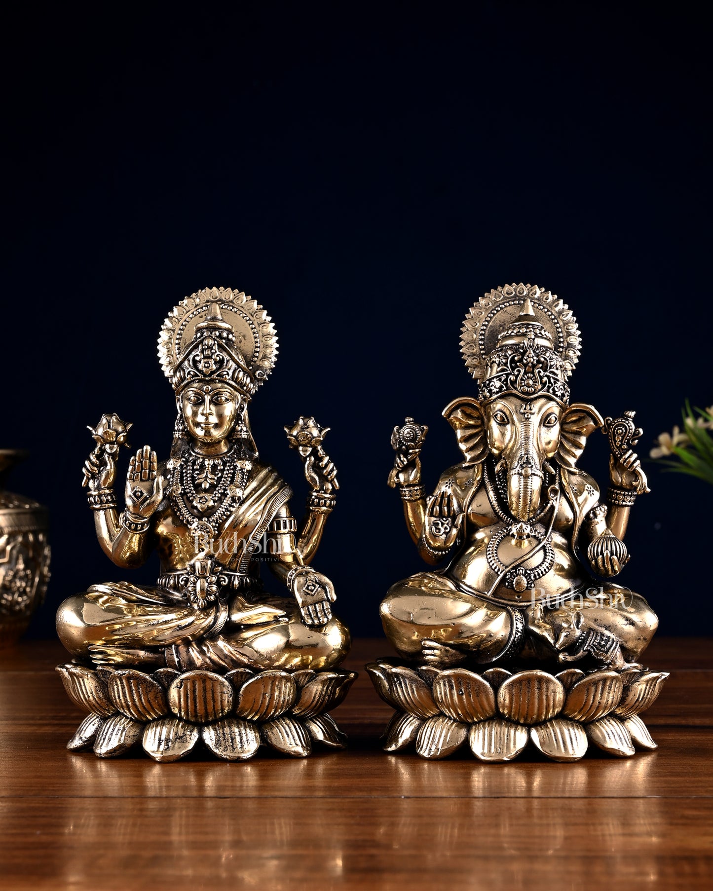 Brass Superfine Ganesha Lakshmi Idol Pair – 7 Inch