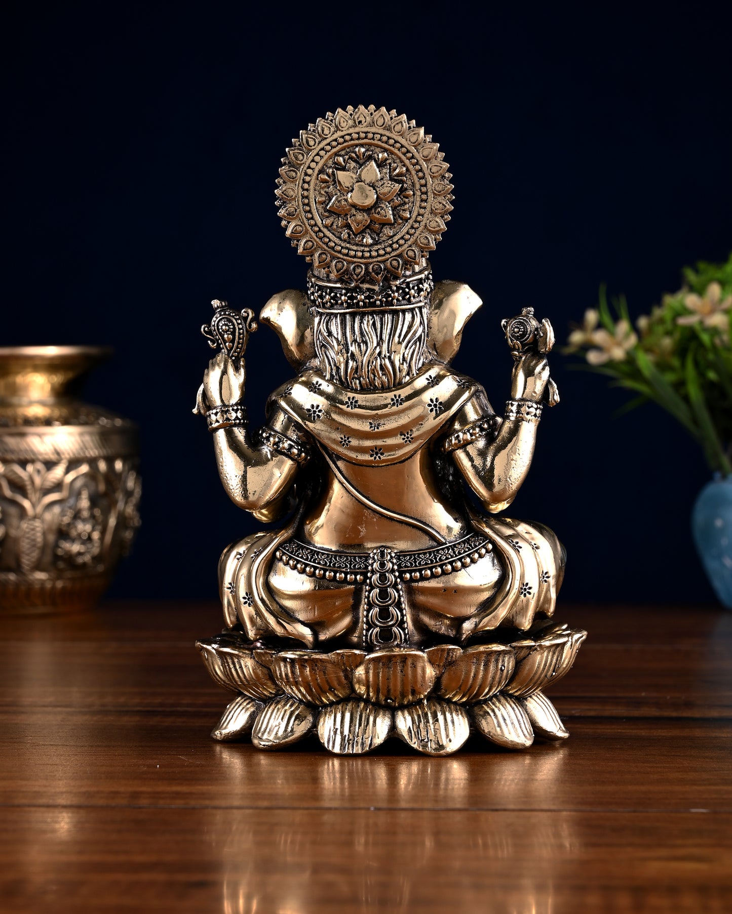Brass Superfine Ganesha Lakshmi Idol Pair – 7 Inch
