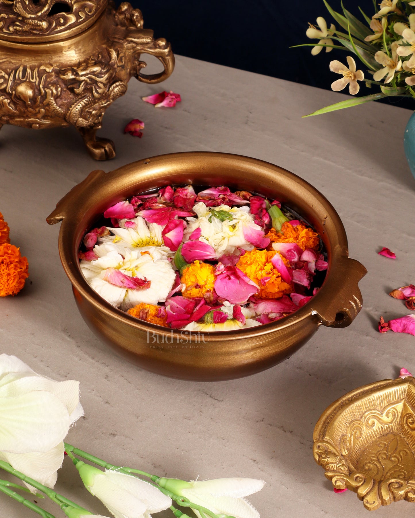 Pure Brass Wide Urli – Antique Finish | 7.5"