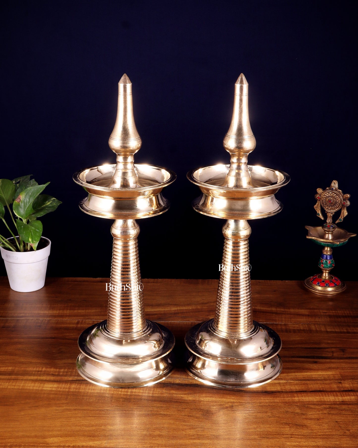 Pure Brass Traditional Kerala Lamp Nilavilakku – Pair ( available in different sizes)