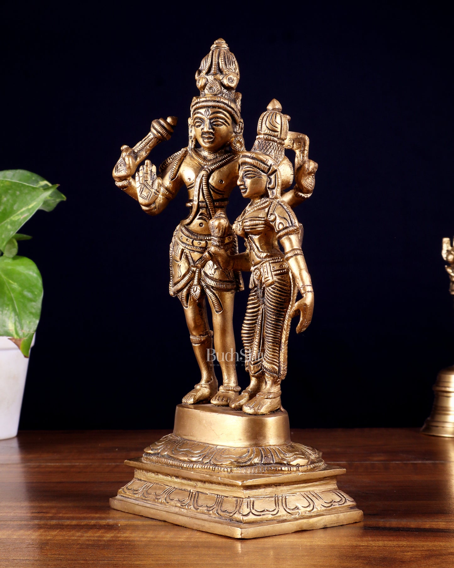 Pure Brass Superfine Shiv Parvati Idol - 9"