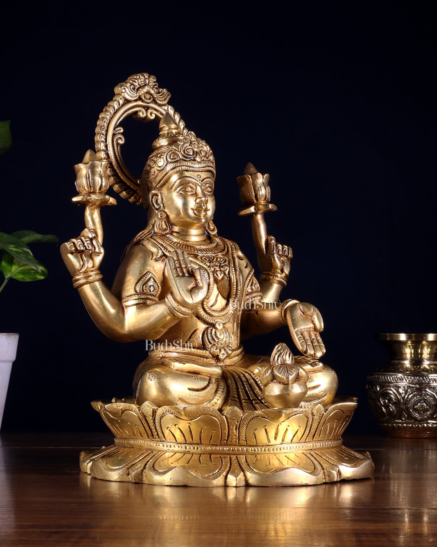 Brass Superfine Goddess Lakshmi Idol 10.5 inch