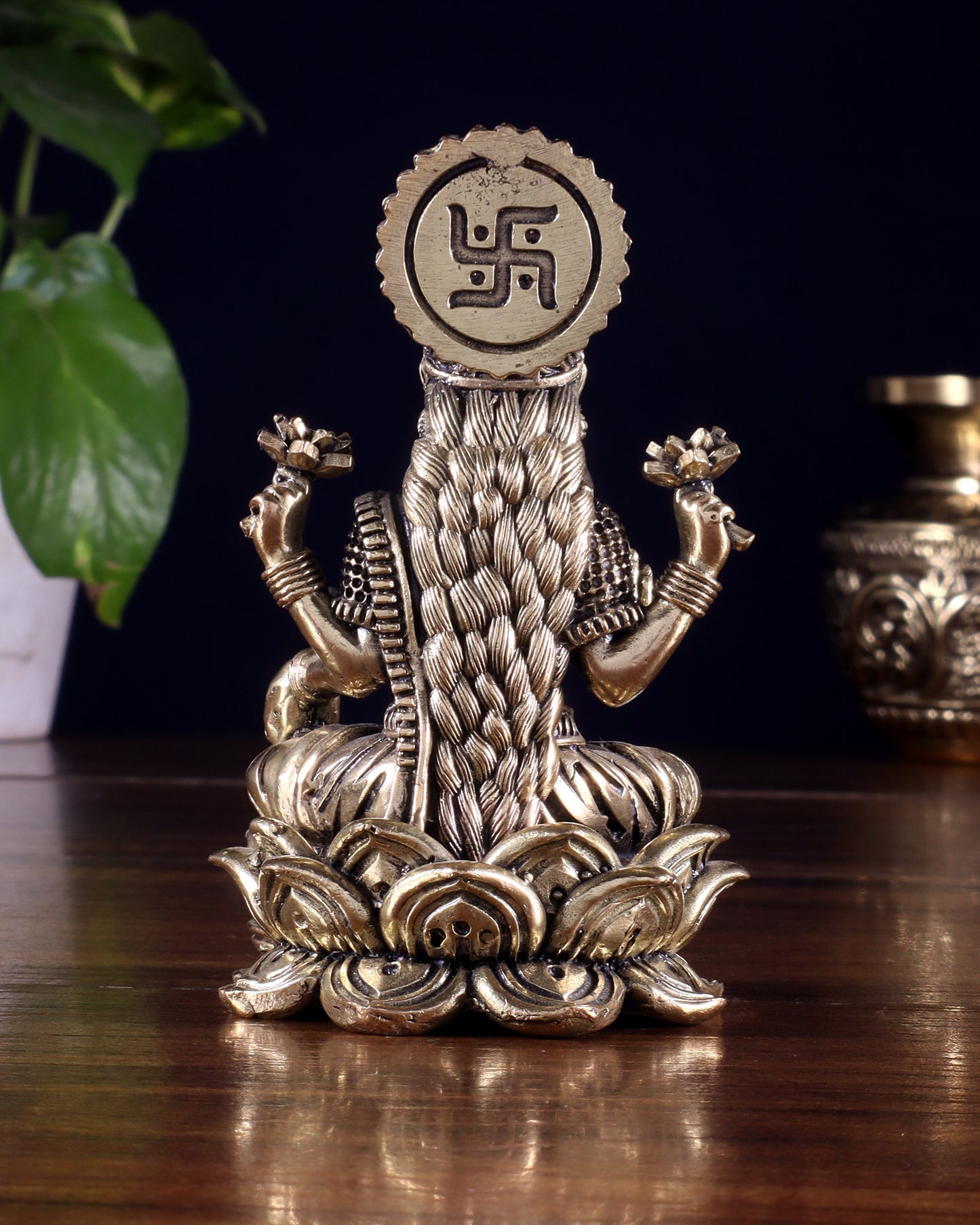 Brass Superfine Goddess Lakshmi on Lotus Idol 4 inch