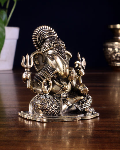 Brass Superfine Dagduseth Ganapati Idol 3 inch