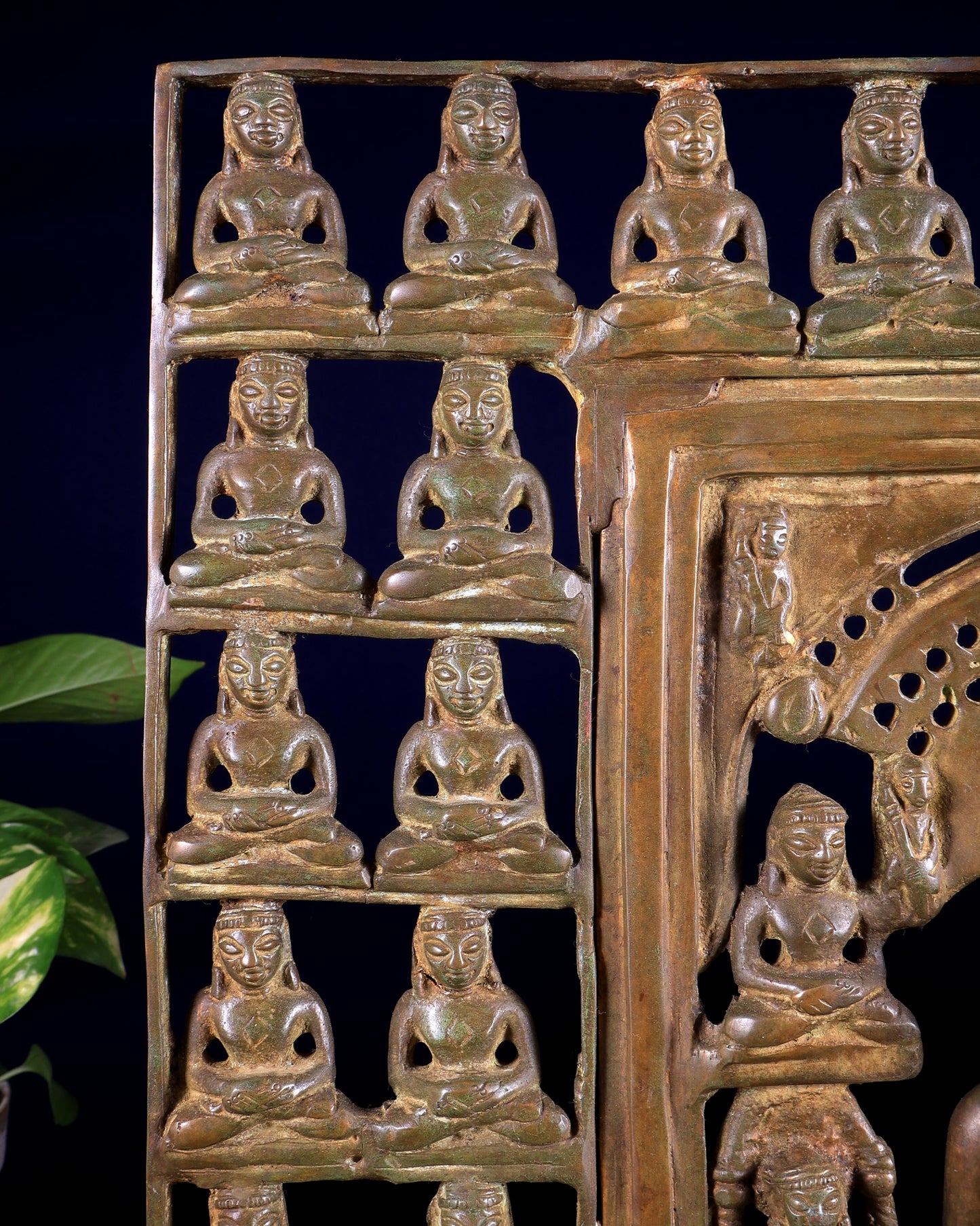 Vintage Brass Jain Tirthankaras with Mahavir Ji Sculpture – Divine Brass Idol
