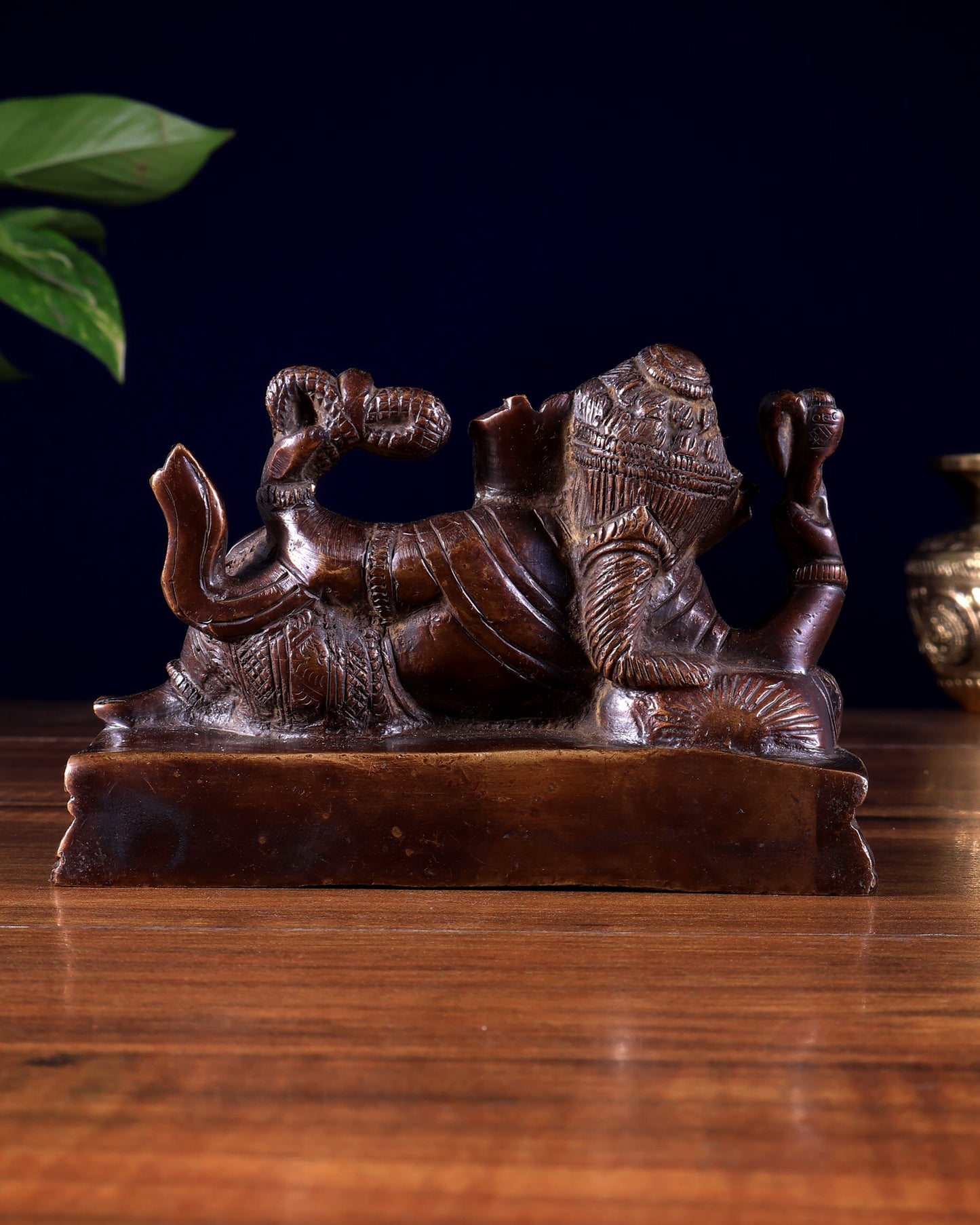 Vintage Brass Resting Ganesha Statue – Small Size, Perfect Gift