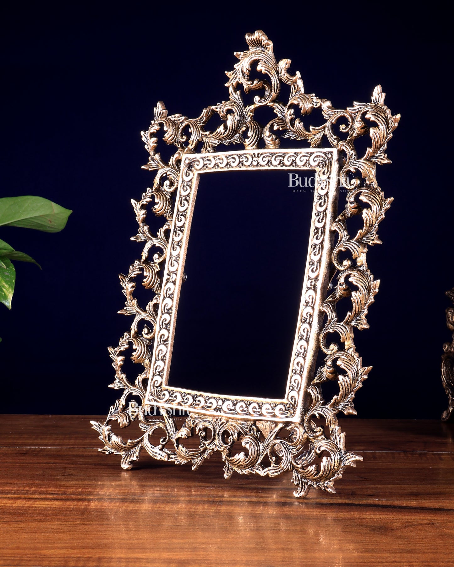 Antique Brass Photo Frame – Wall Hanging & Tabletop with Adjustable Stand