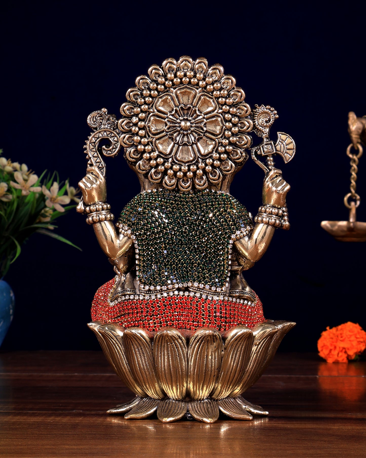 Pure Brass Superfine Lord Ganesha Idol jewellers artwork