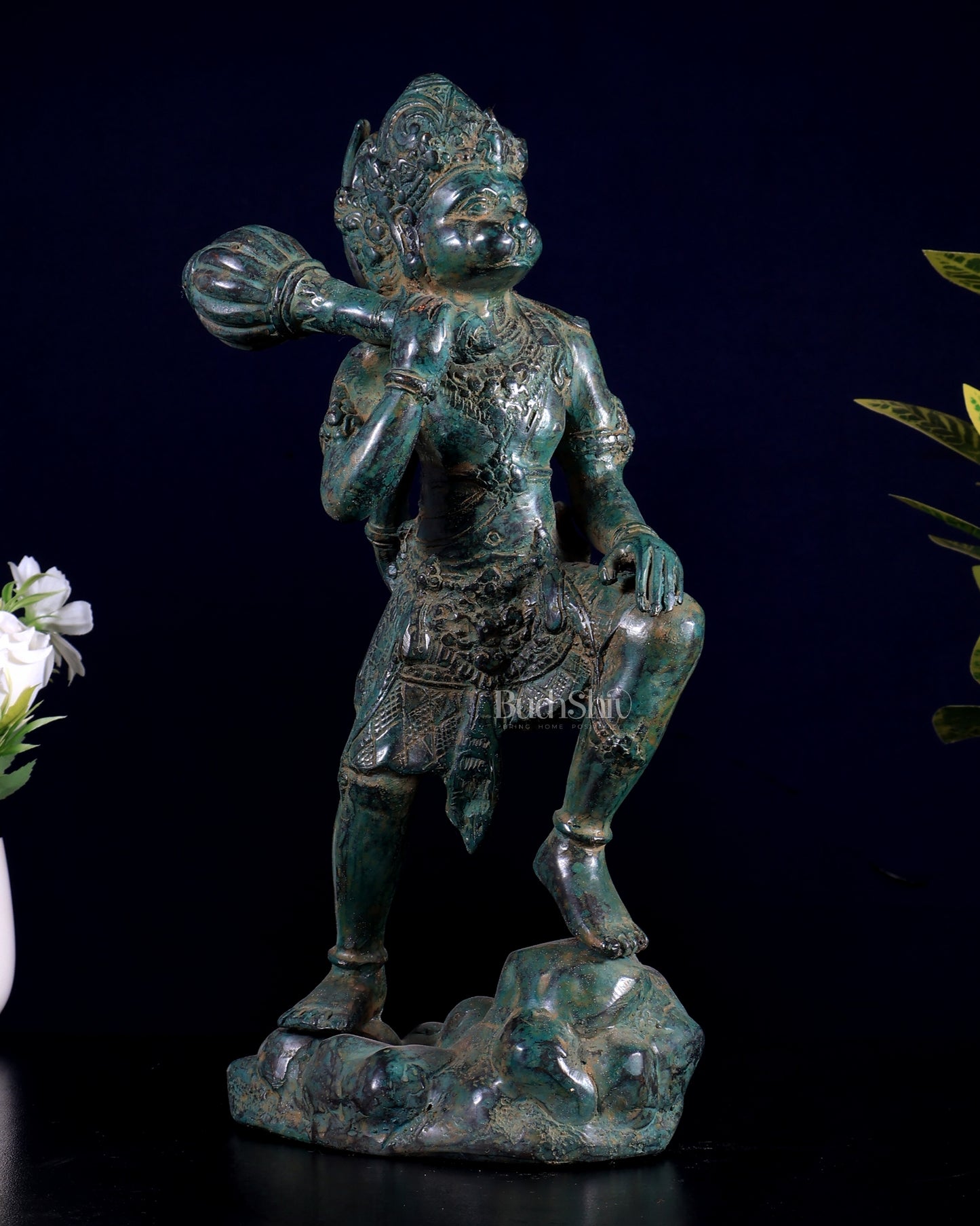 Indonesian Bronze Lord Hanuman Sculpture, BudhShiv Exclusive
Height: 12 inch
