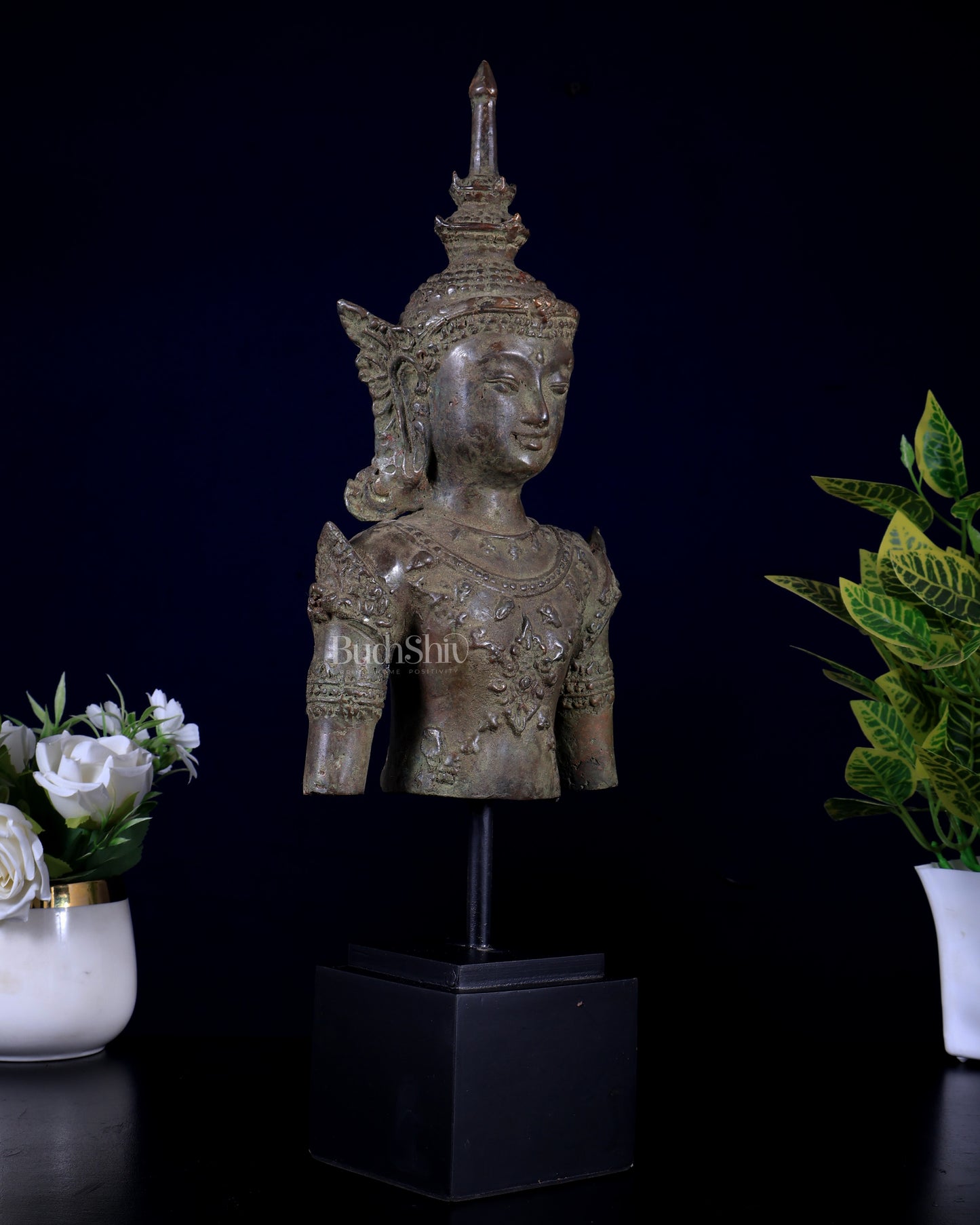 Vintage Thai Buddha With Crown – Museum Replica Showpiece