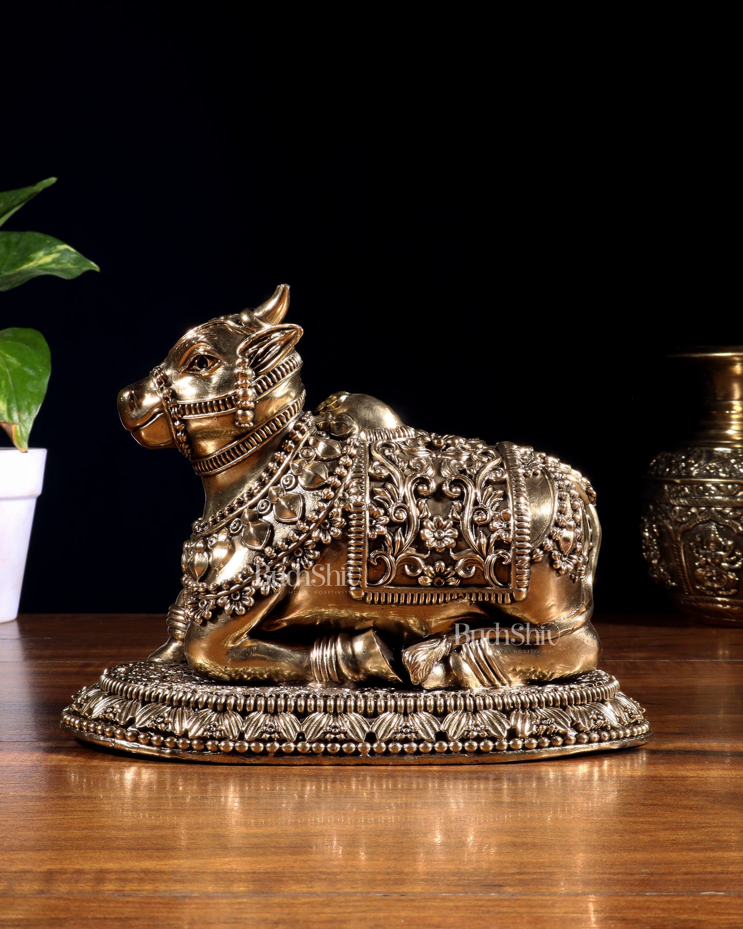 Brass Superfine Intricate Nandi Idol | Two Sizes Available | Temple Decor | Premium Finish