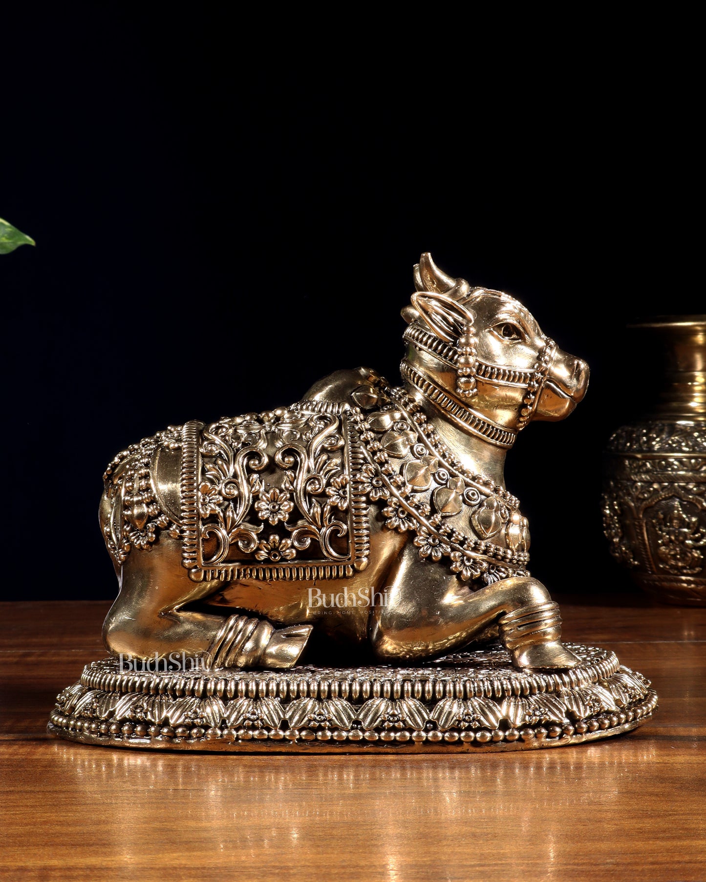 Brass Superfine Intricate Nandi Idol | Two Sizes Available | Temple Decor | Premium Finish
