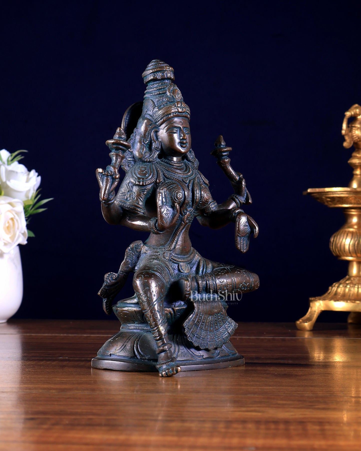 Pure Brass Goddess Lakshmi Idol – Antique Bronze Finish 7.8 inch
