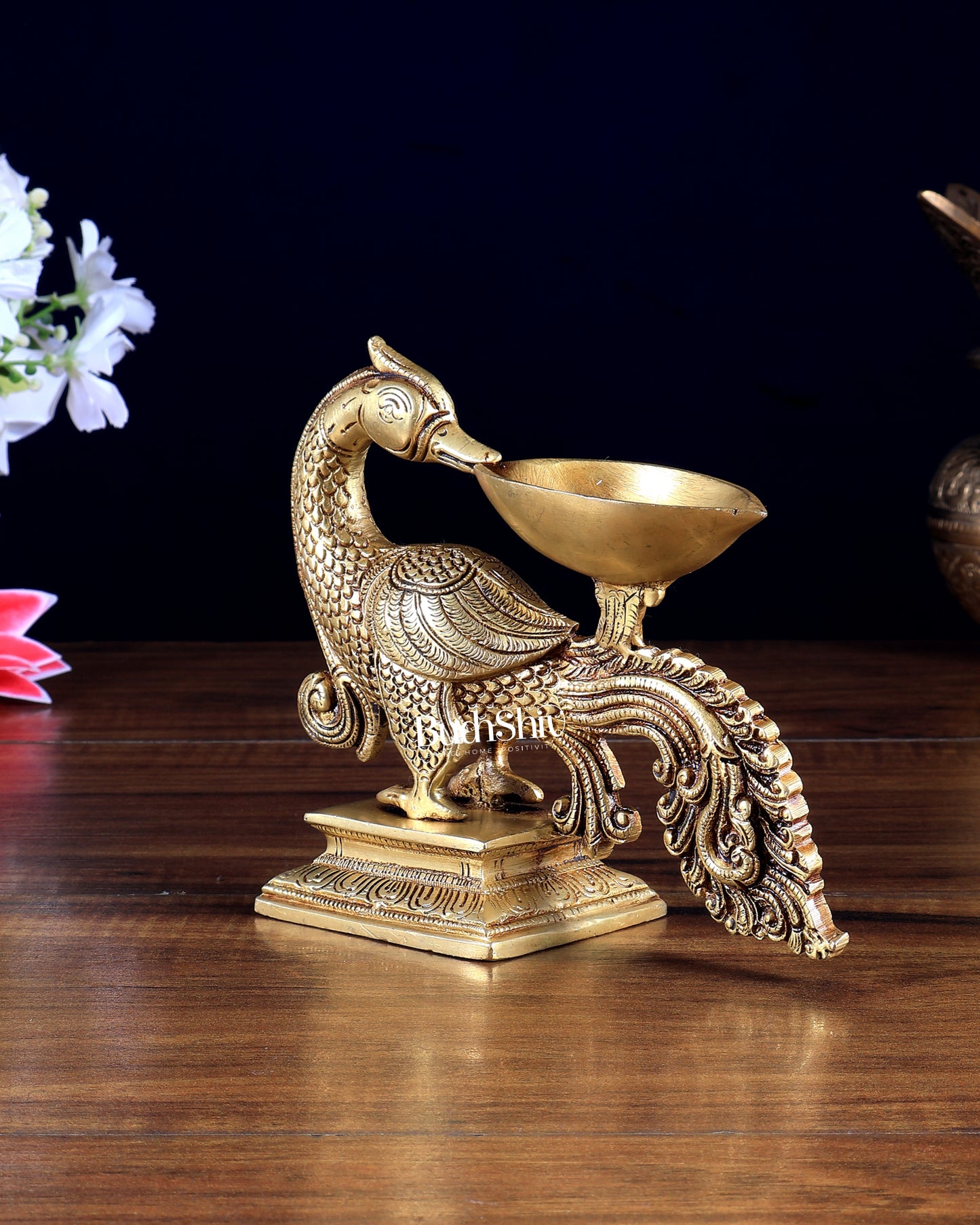 Pure Brass Annam Pakshi Diya – Traditional Old-Style Vilakku