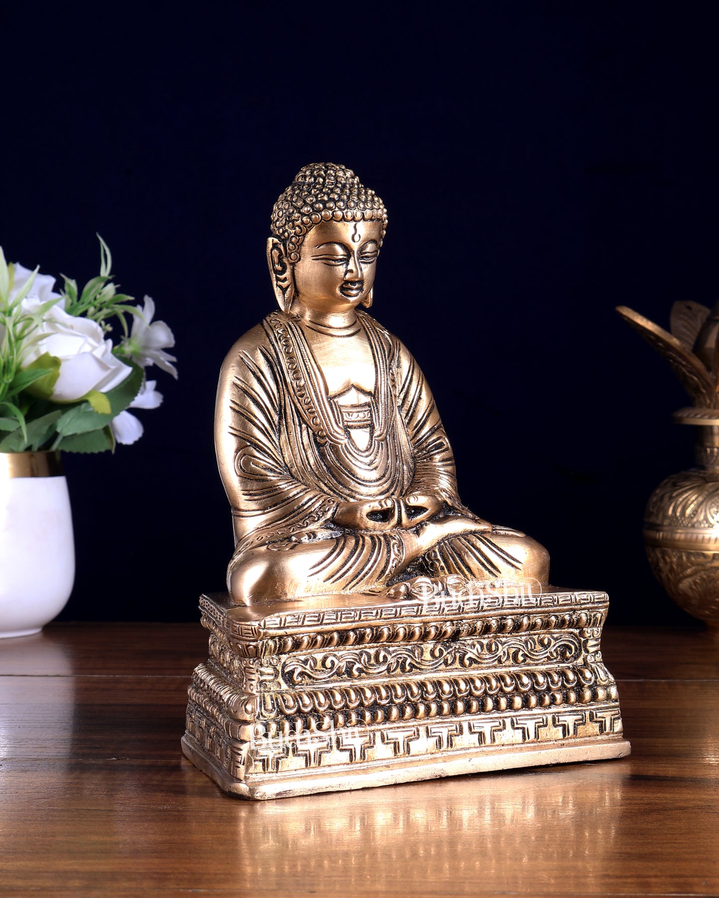 Pure Brass Unique Buddha in Meditation Statue – Enhanced Carvings