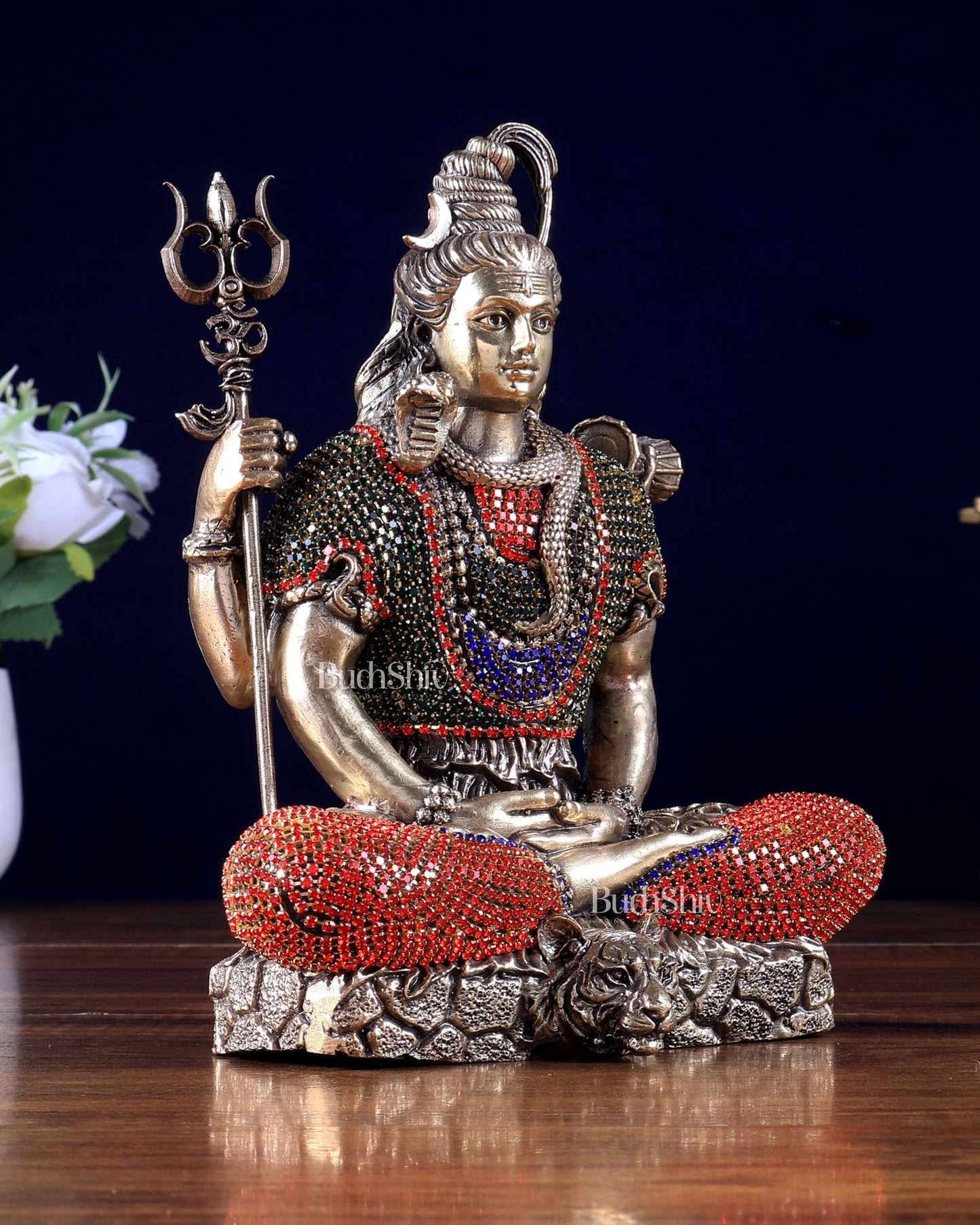 Brass Superfine Lord Shiva Statue – 7 Inch jewellery work