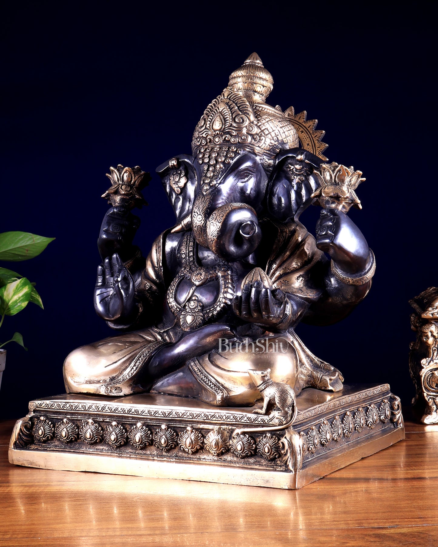 Brass Dagduseth Ganapati Statue – Black Finish 13.5 inch