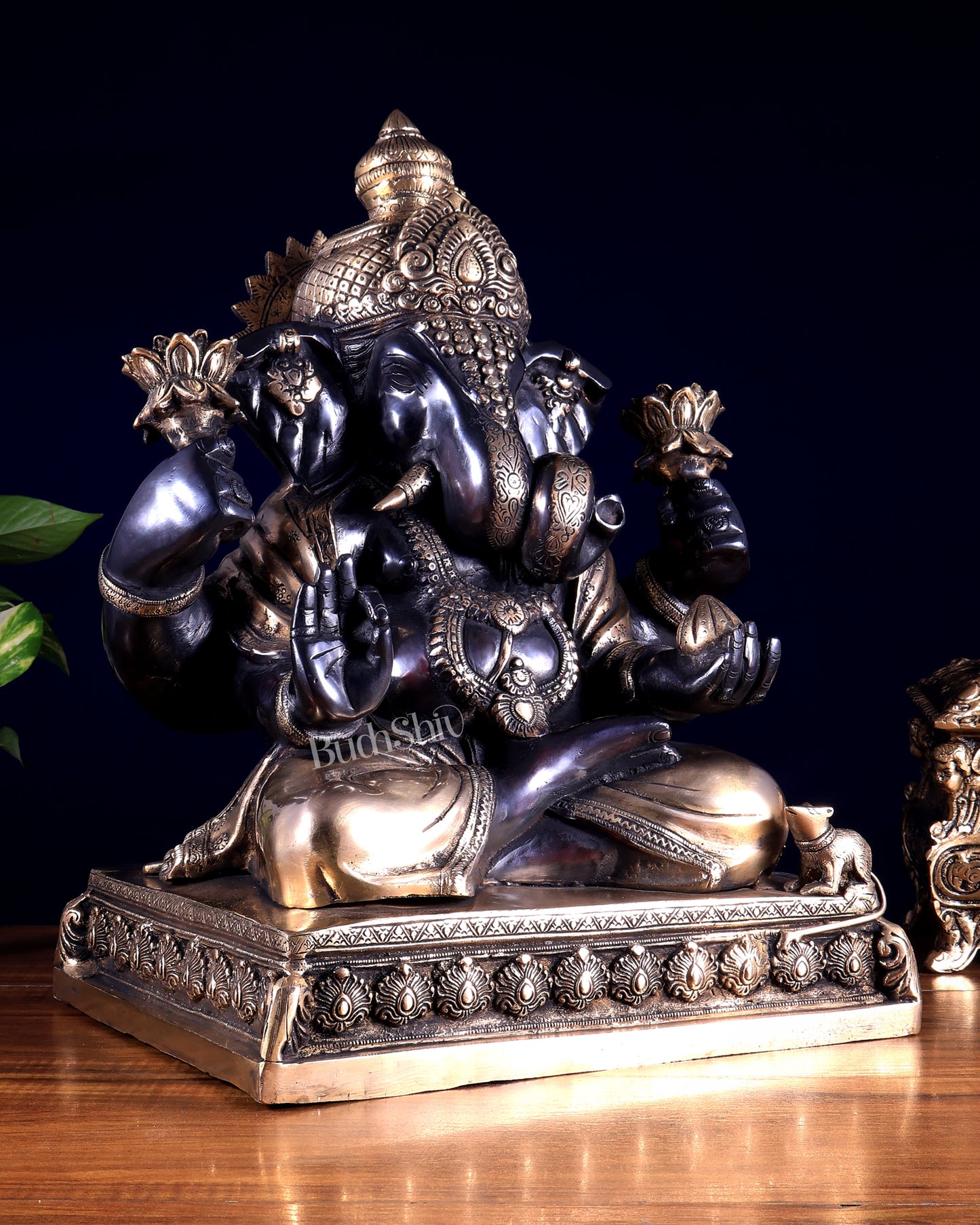 Brass Dagduseth Ganapati Statue – Black Finish 13.5 inch