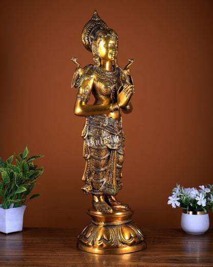 Brass Large Welcome Namaste Lady Statue – 30.5 Inch